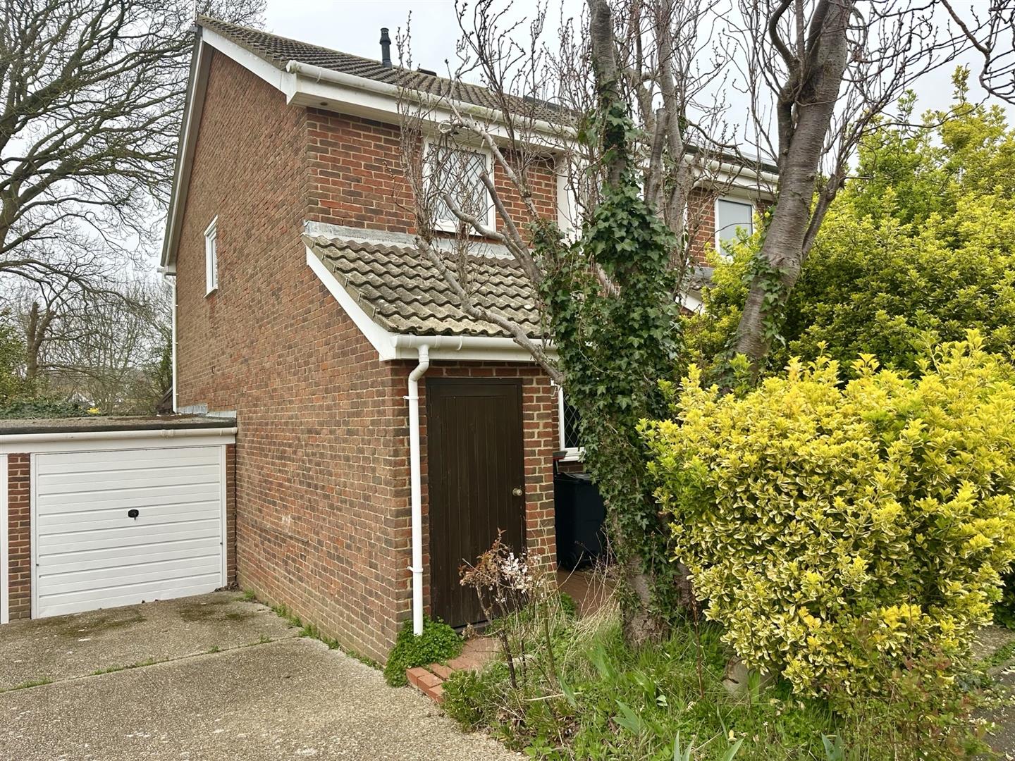 Sunningdale Close, Bexhill-On-Sea
